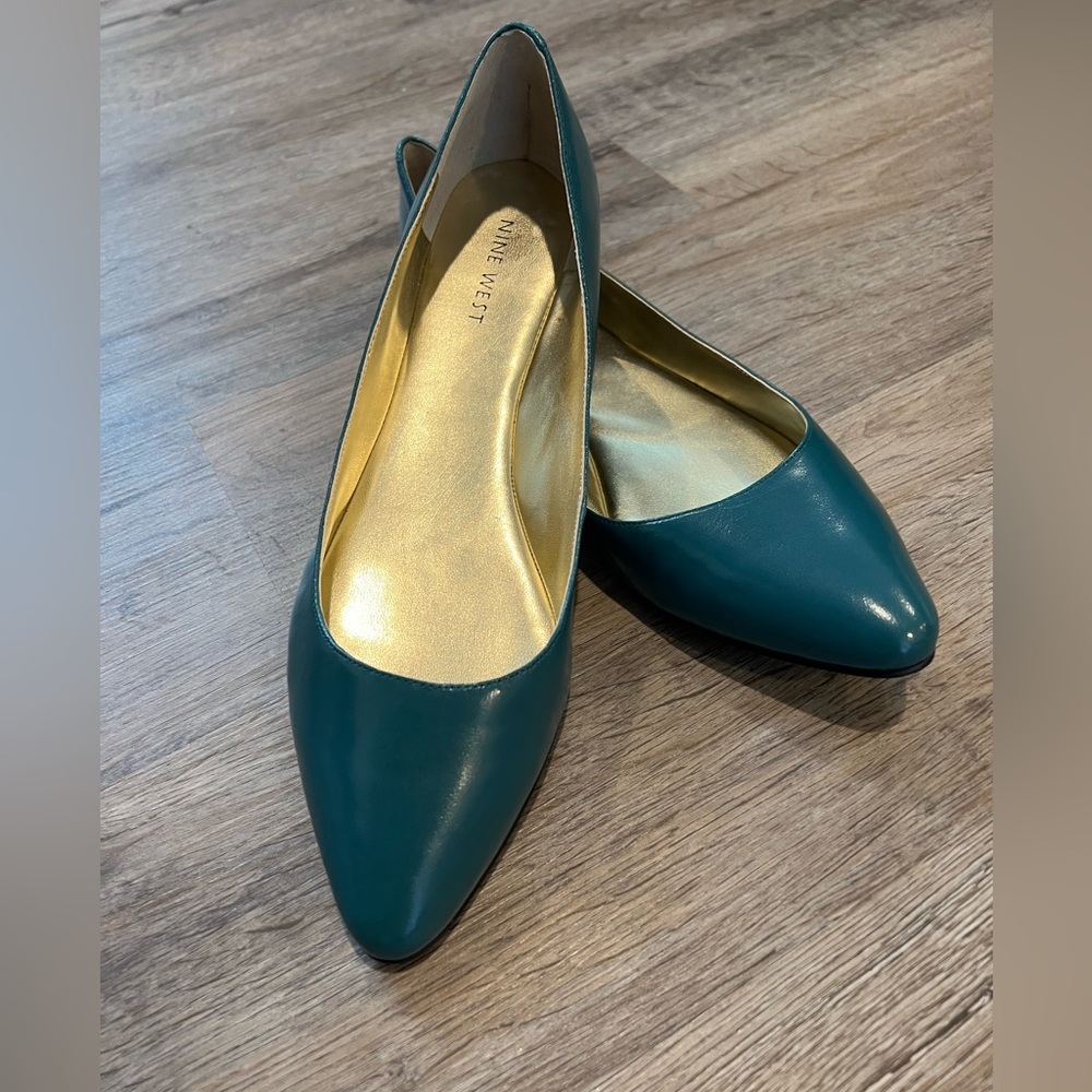 Nine West speak up green teal ballet flat in 9.5